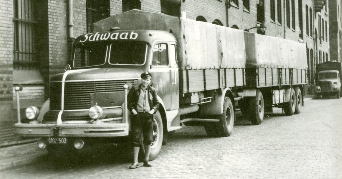 1953 - einer unserer Krupp-LKW mit 210 PS